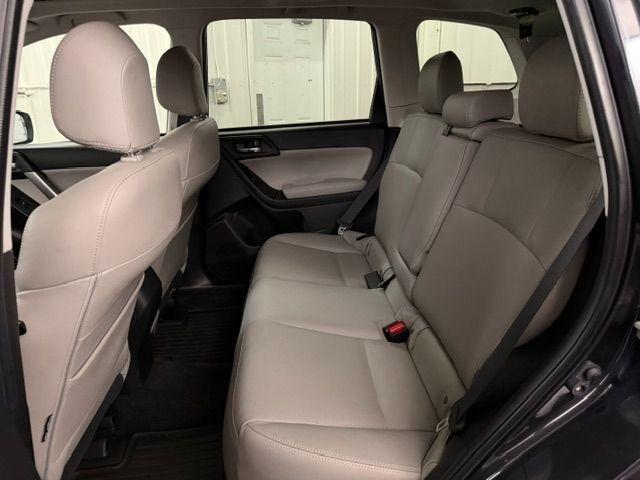 Subaru Forester  2016