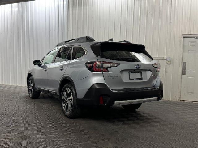 Subaru Outback  2021