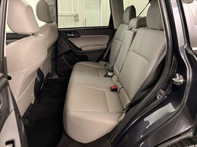 Subaru Forester  2016
