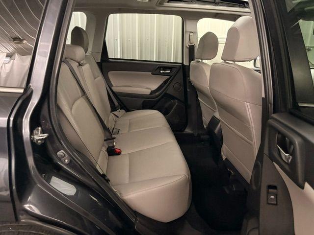 Subaru Forester  2016