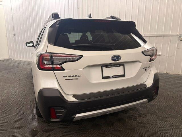 Subaru Outback  2021