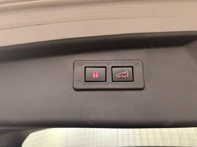 Subaru Outback  2021