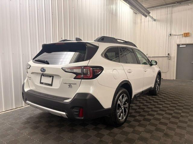 Subaru Outback  2021