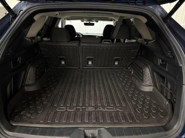 Subaru Outback  2022