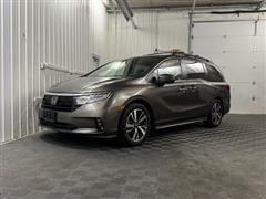 2022 Honda Odyssey 