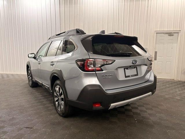 Subaru Outback  2023