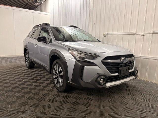 Subaru Outback  2023