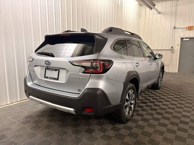 Subaru Outback  2023