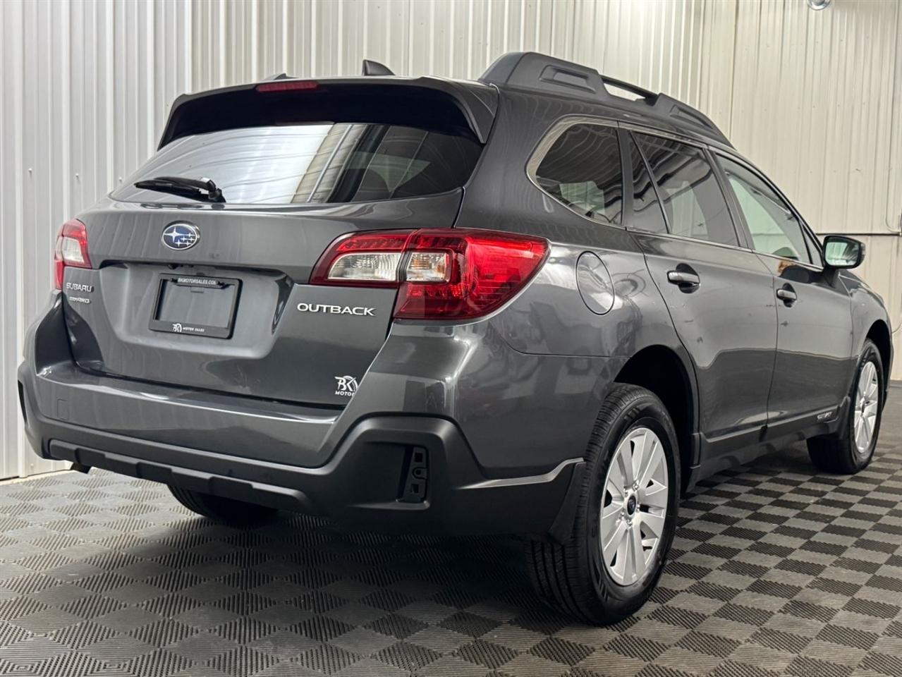 Subaru Outback  2018