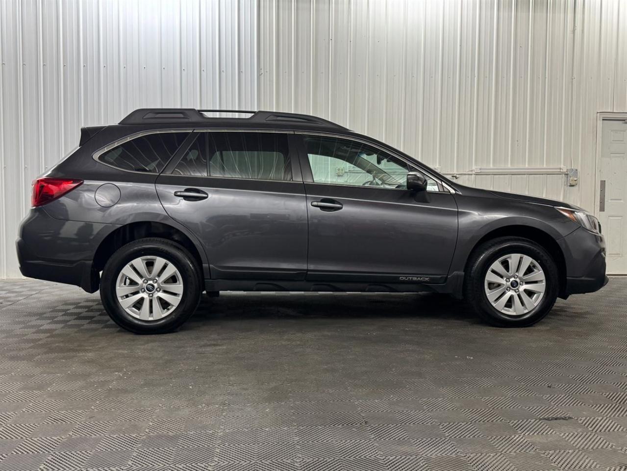 Subaru Outback  2018