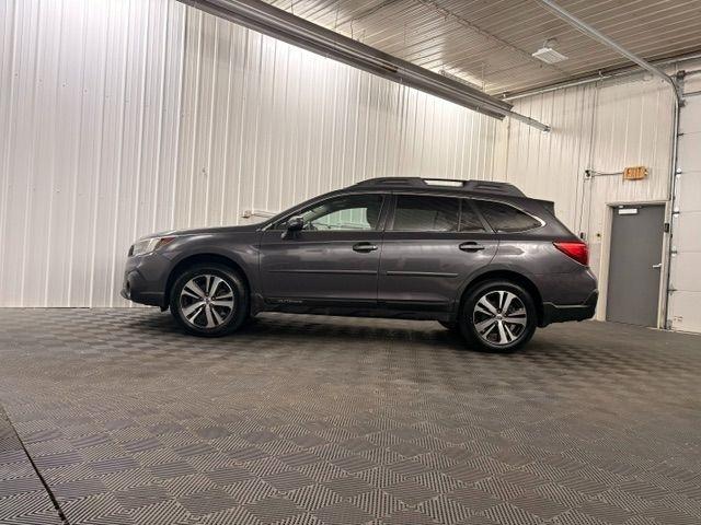 Subaru Outback  2018