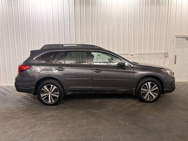 Subaru Outback  2018
