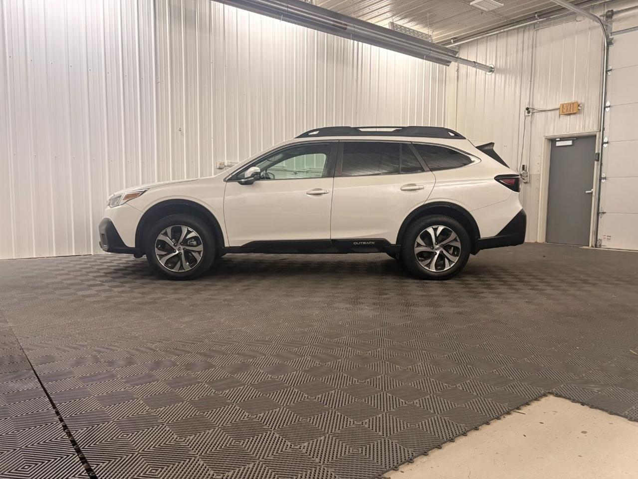 Subaru Outback  2020