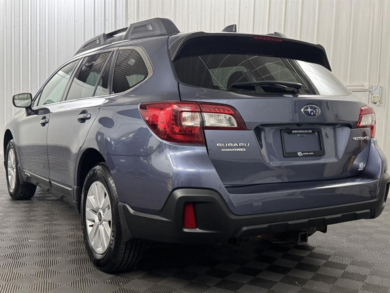 Subaru Outback  2018