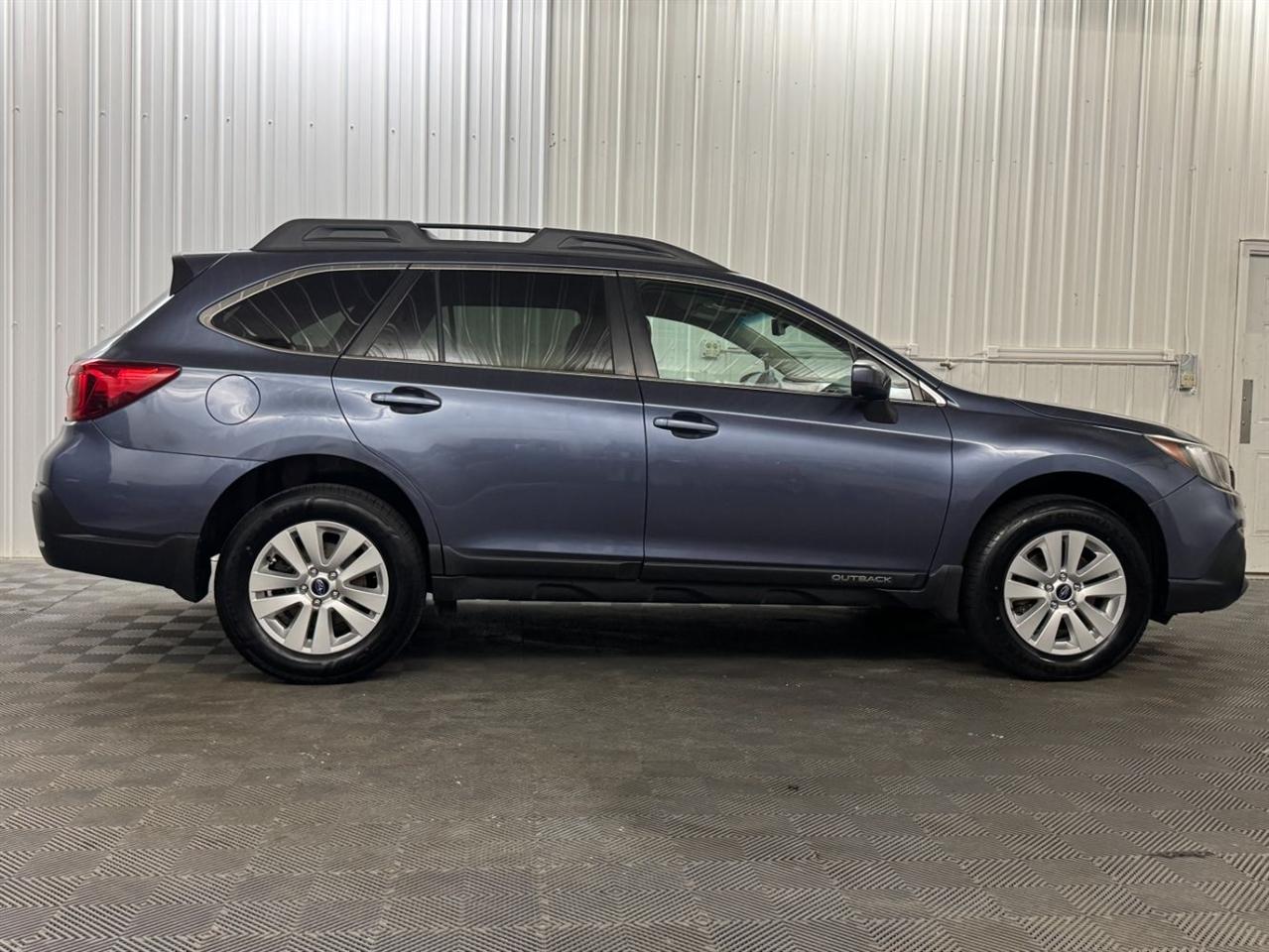 Subaru Outback  2018