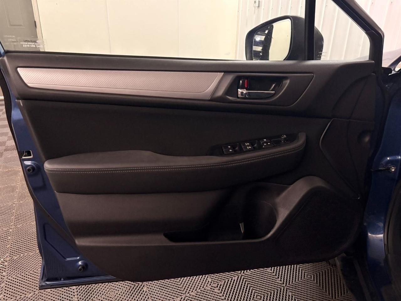 Subaru Outback  2019