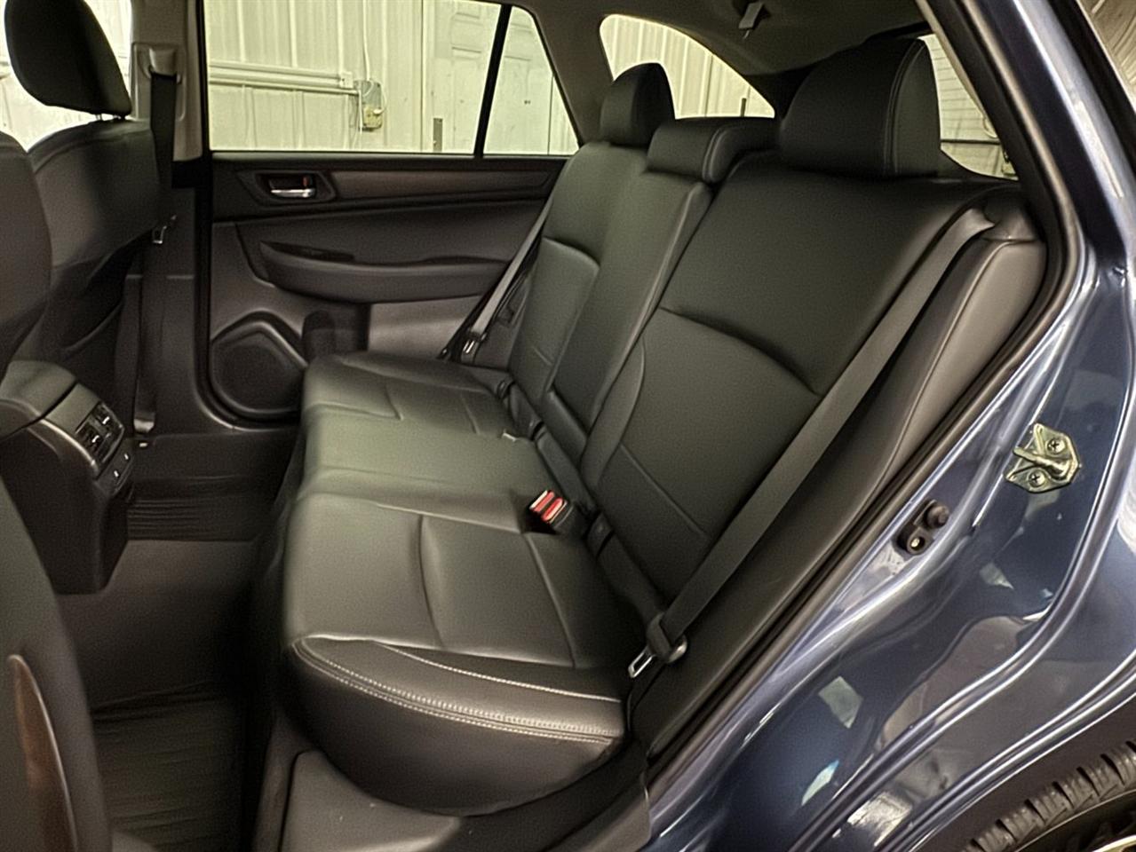 Subaru Outback  2017