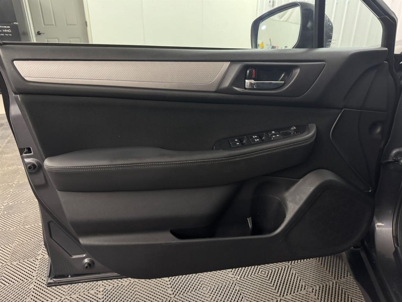 Subaru Outback  2019