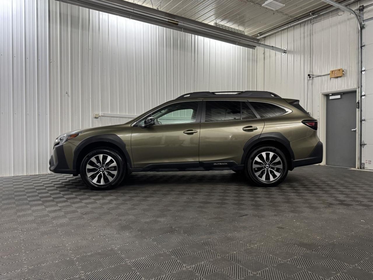 Subaru Outback  2025