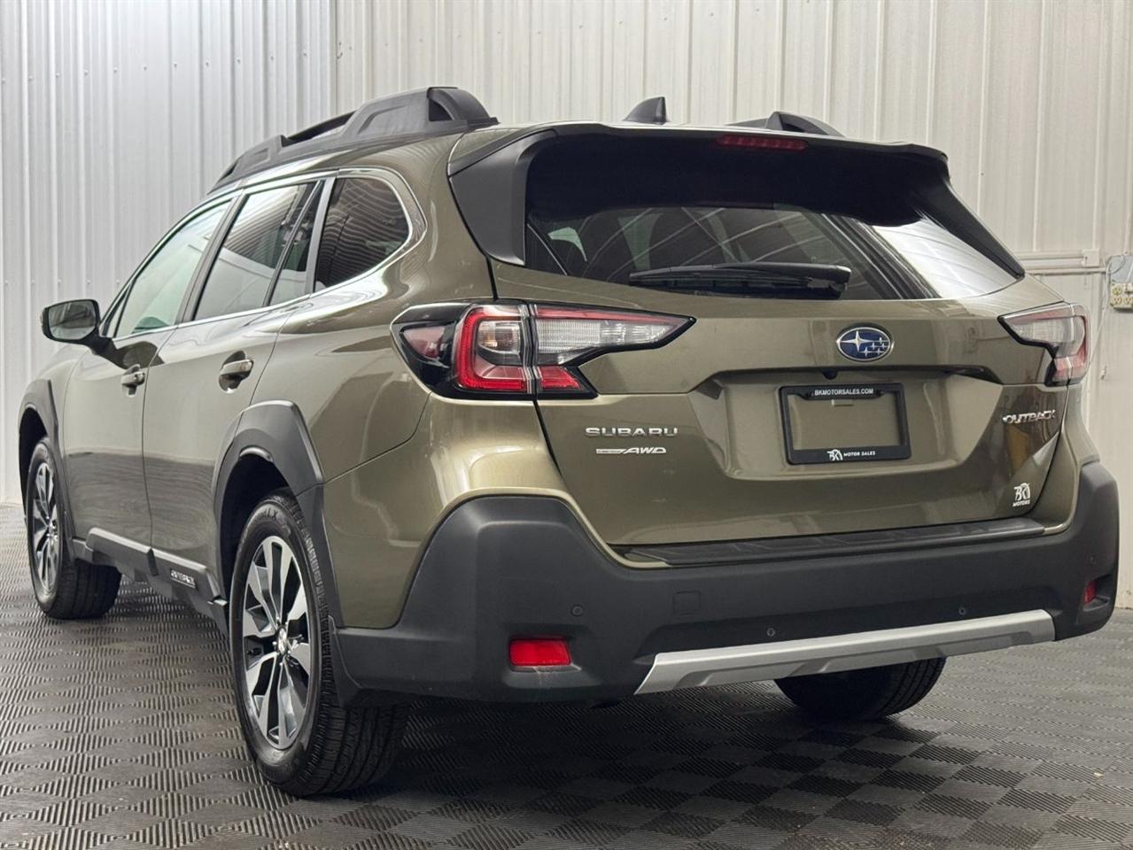 Subaru Outback  2025