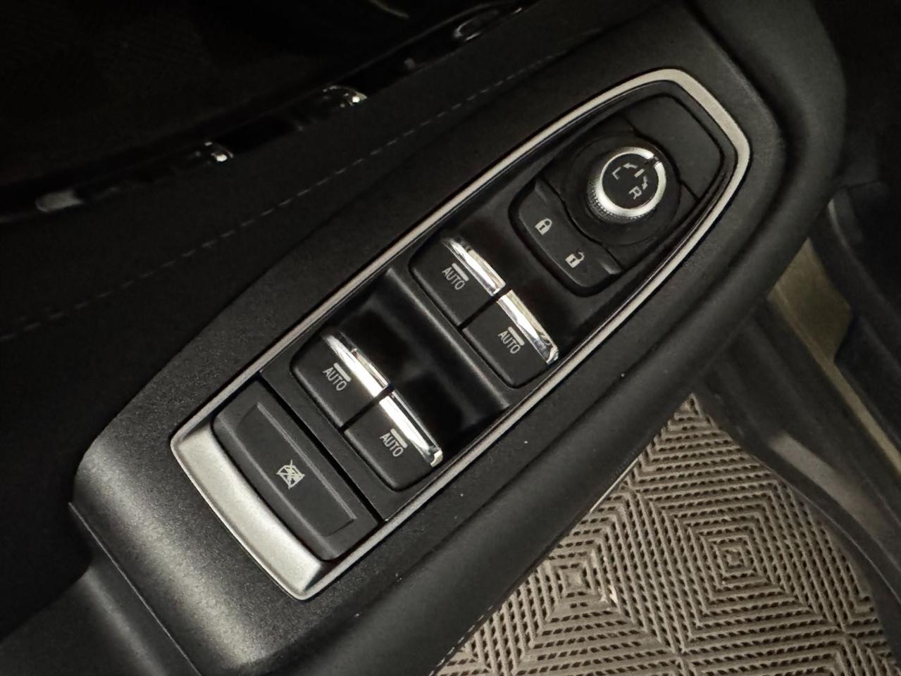 Subaru Outback  2025