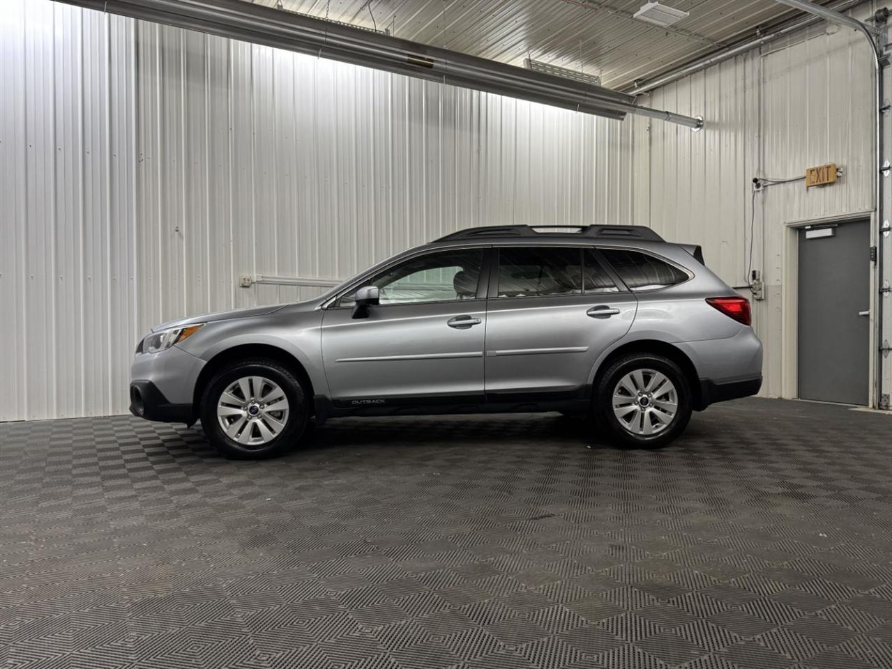 Subaru Outback  2016