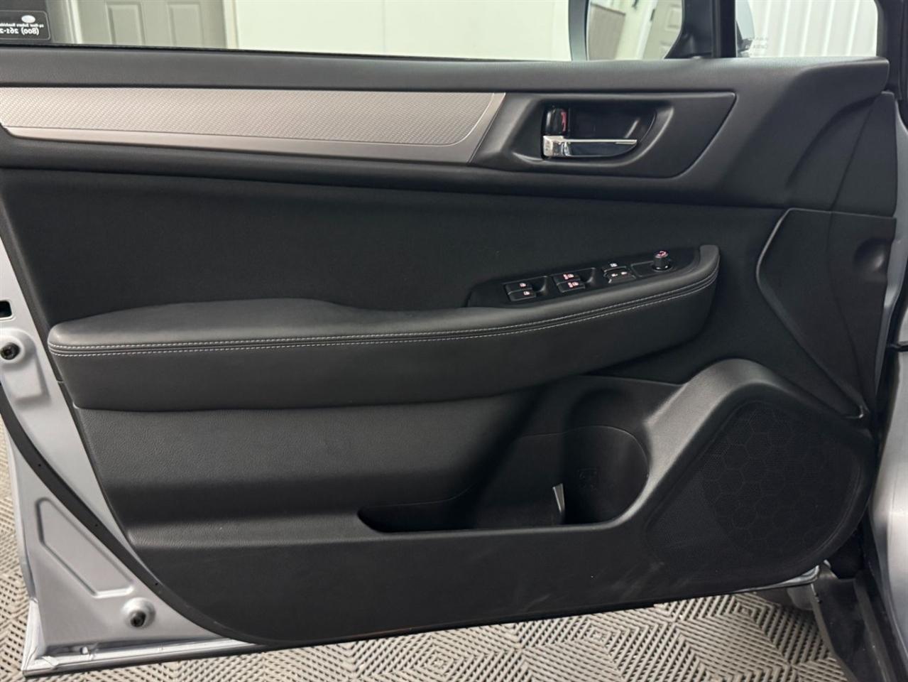 Subaru Outback  2016