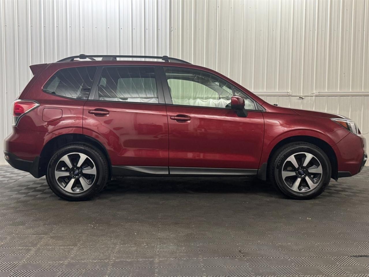 Subaru Forester 2.5i Premium PZEV CVT 2018