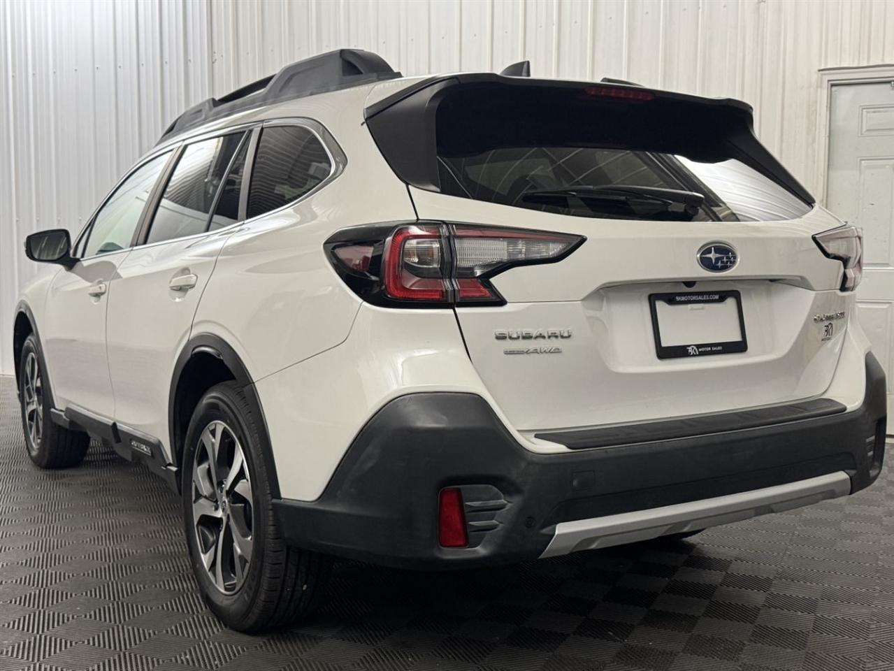 Subaru Outback Limited 2020
