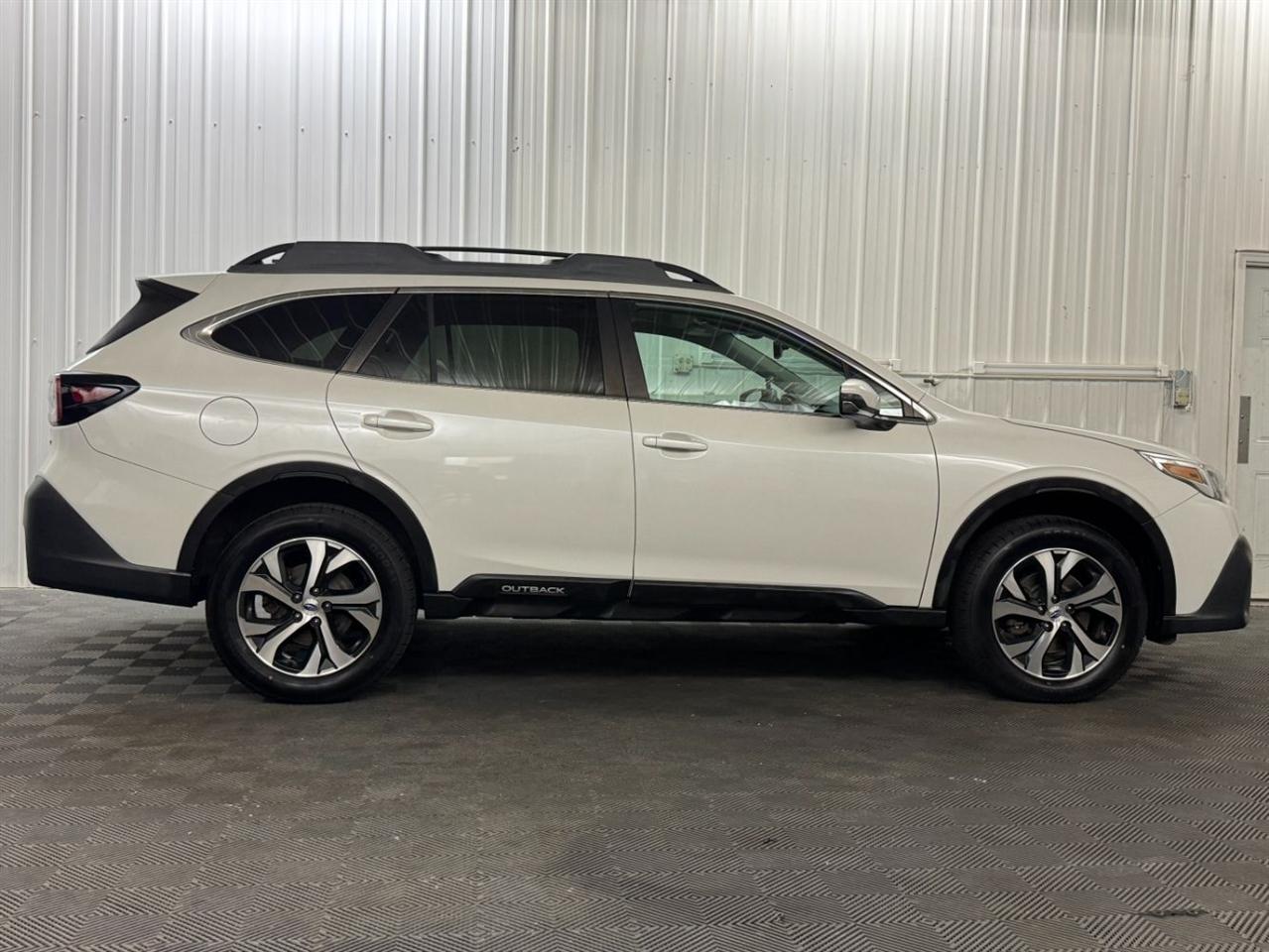 Subaru Outback Limited 2020