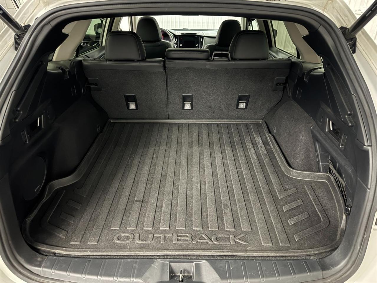 Subaru Outback Limited 2020
