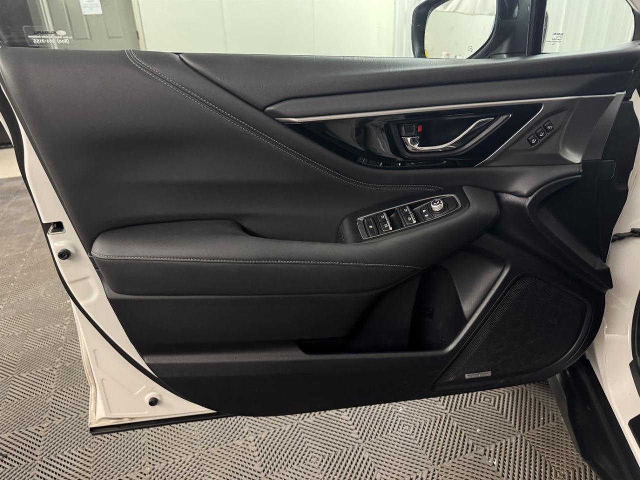 Subaru Outback Limited 2020