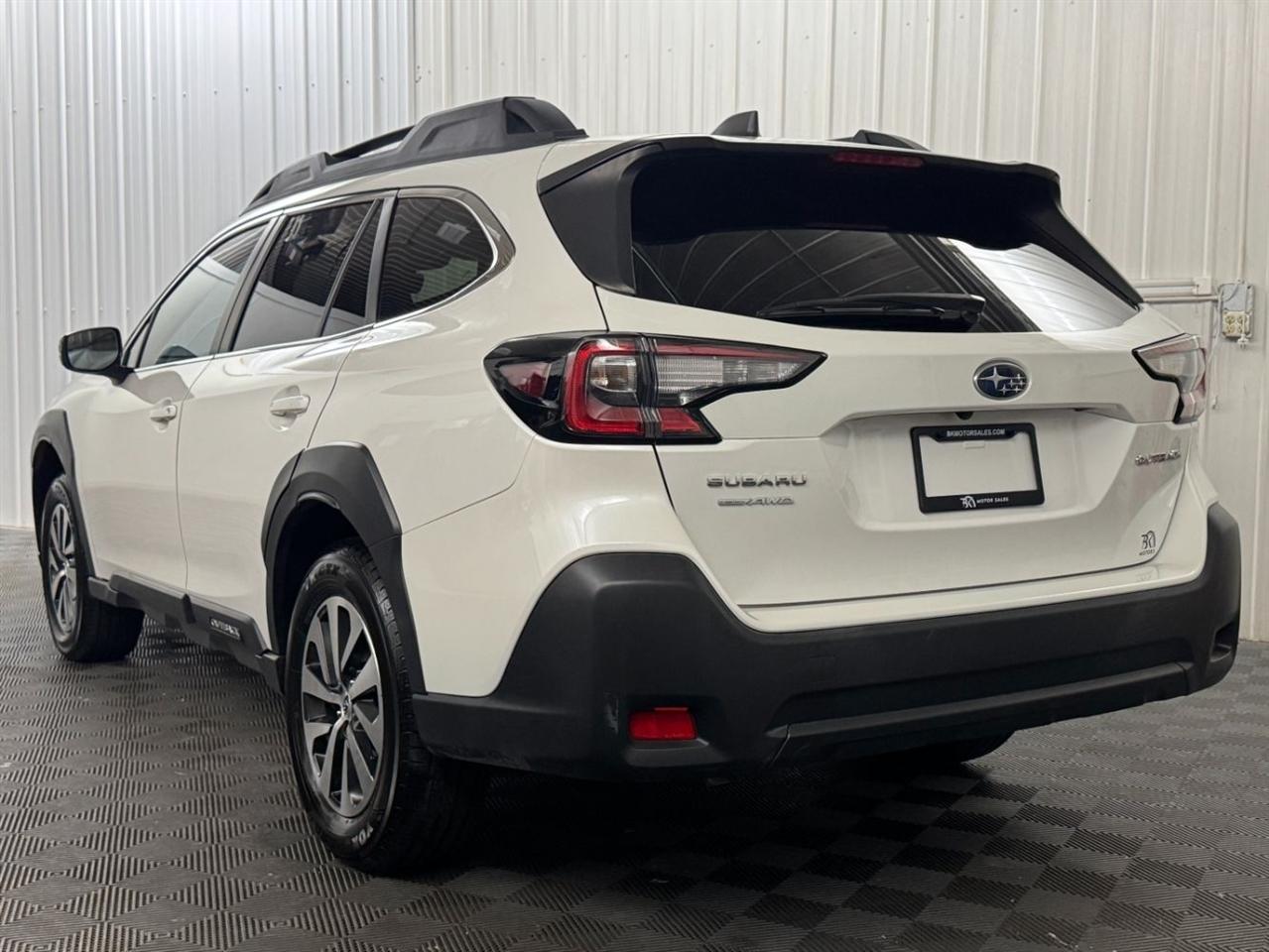 Subaru Outback Premium 2023