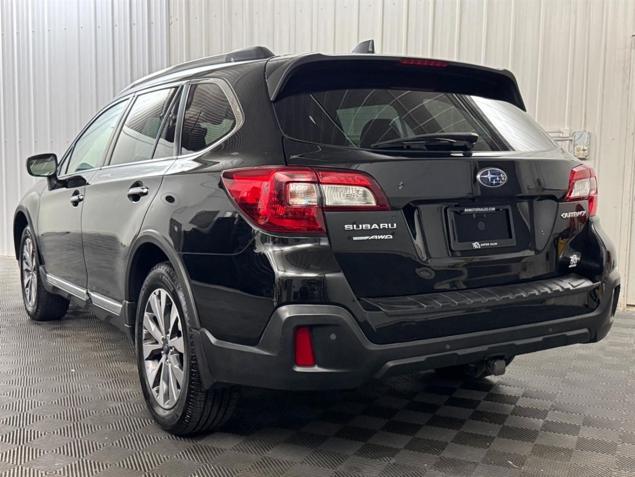 Subaru Outback 2.5i Touring 2019