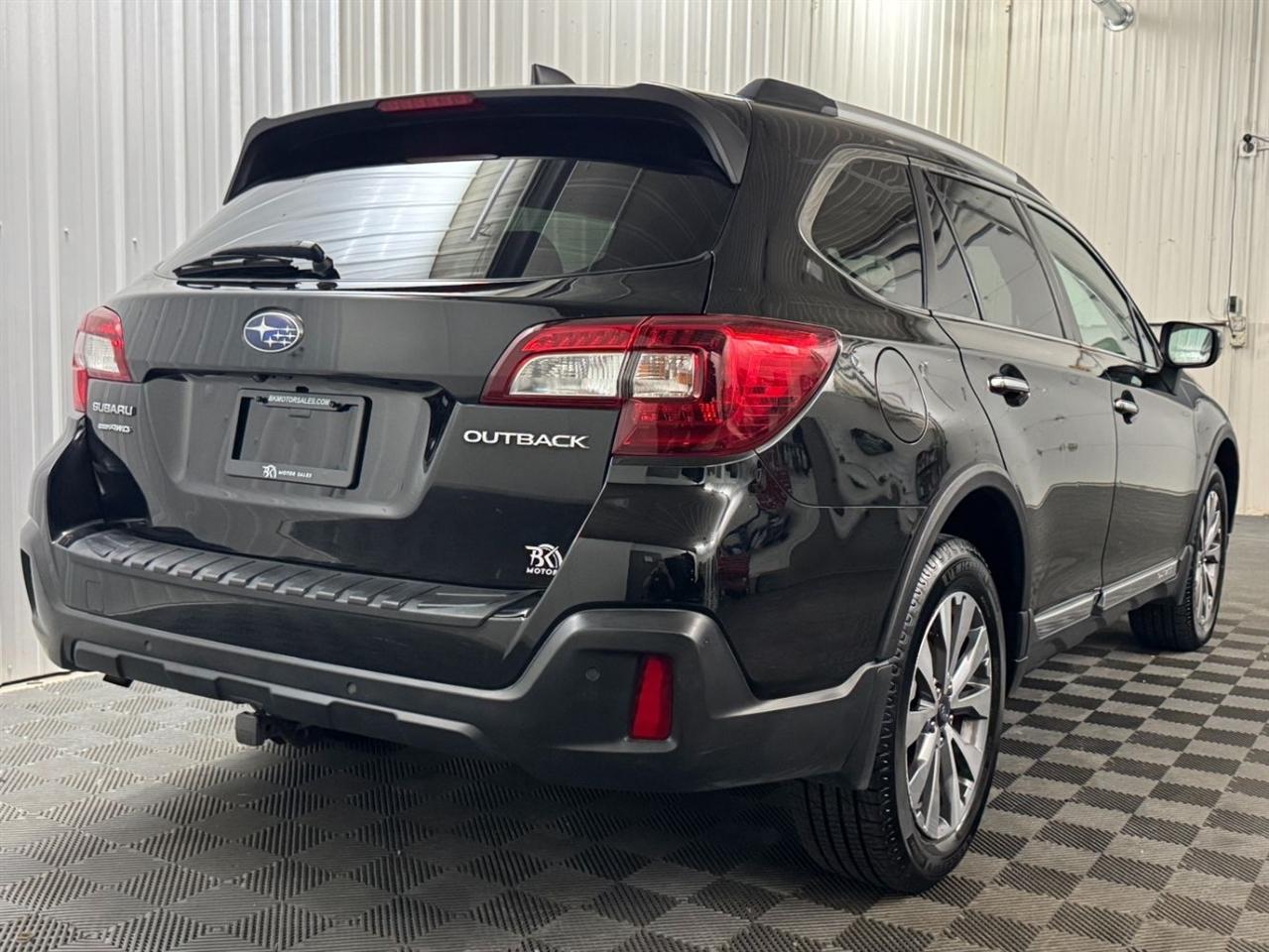 Subaru Outback 2.5i Touring 2019