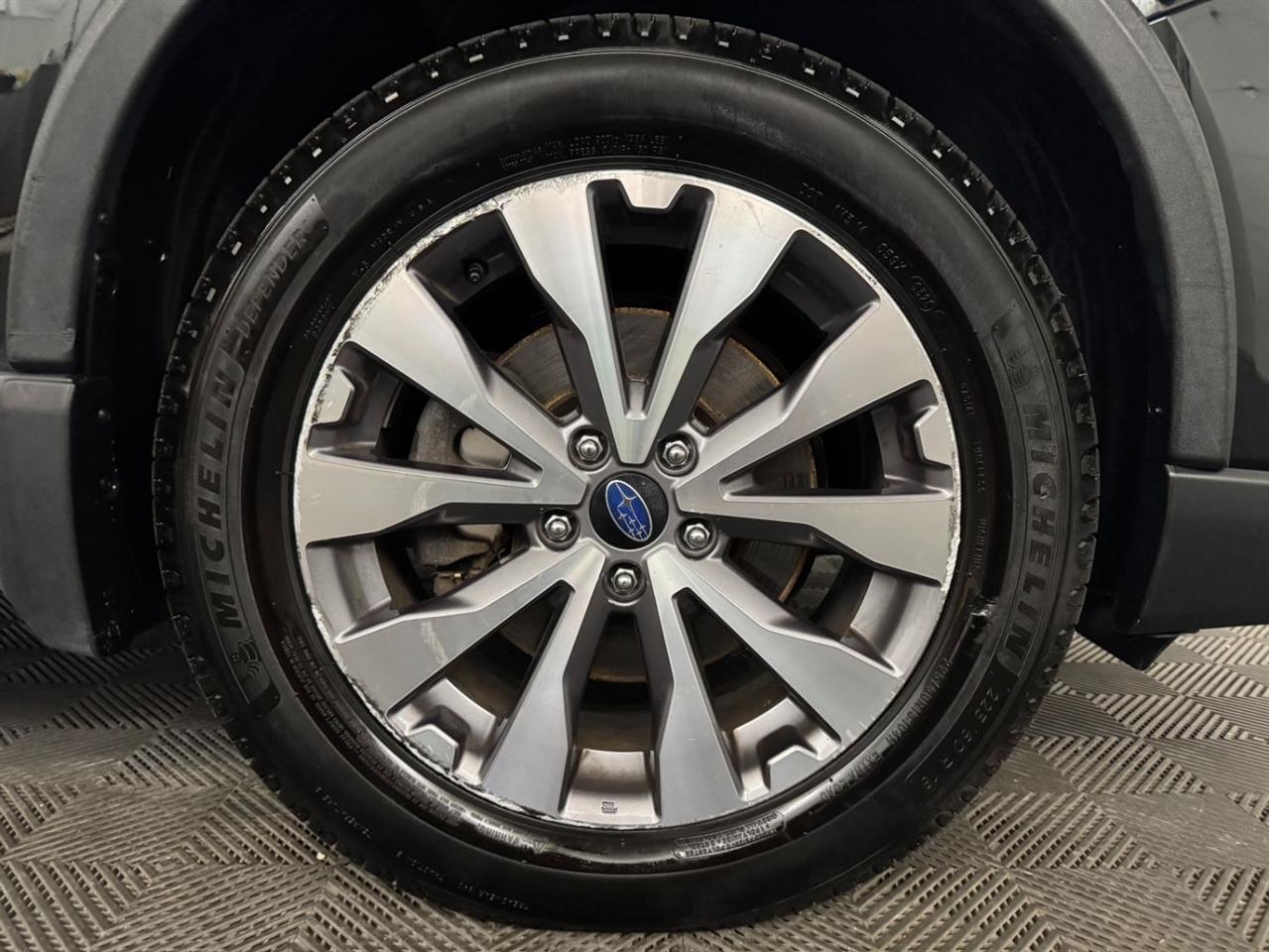 Subaru Outback 2.5i Touring 2019