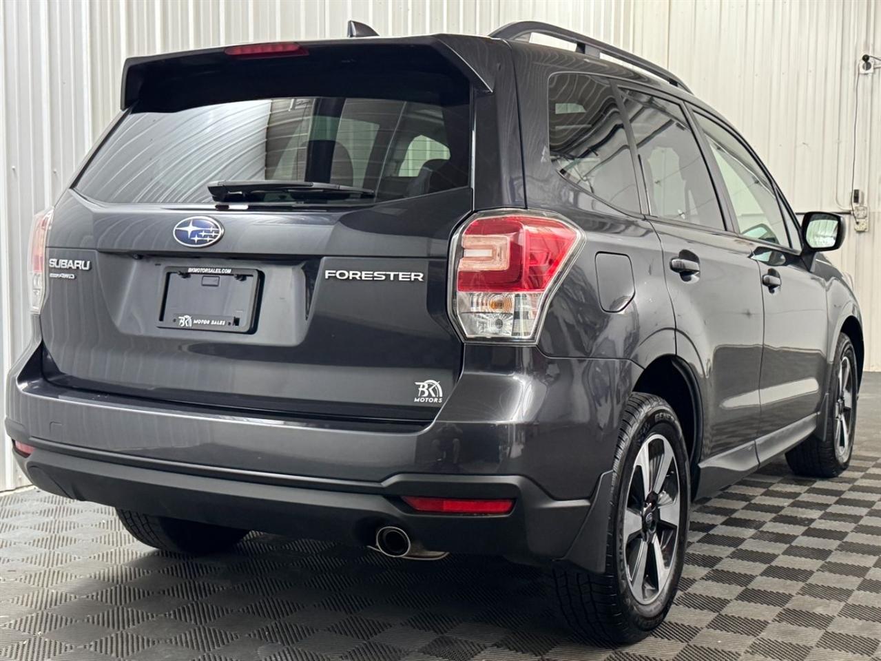 Subaru Forester photo 4