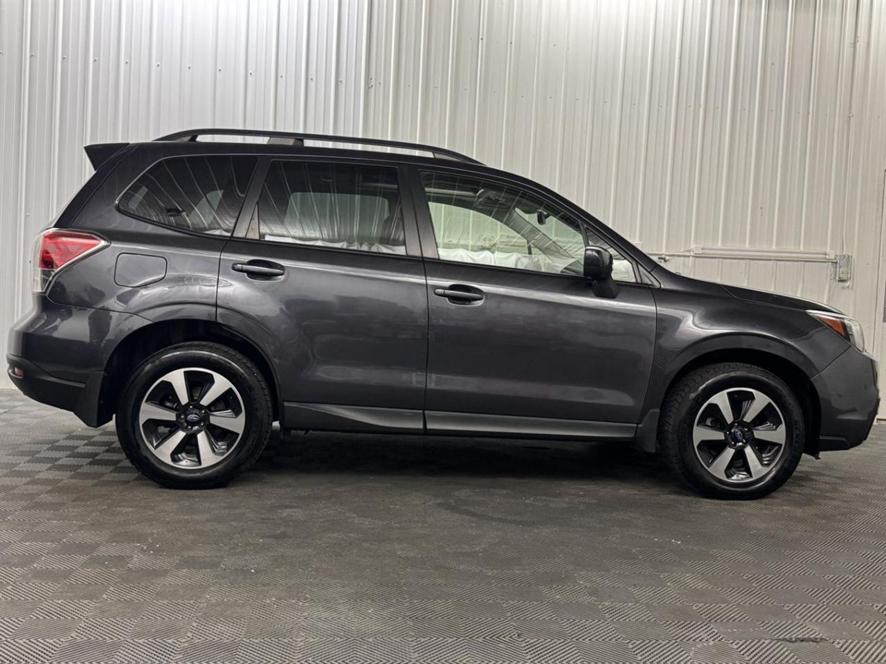 Subaru Forester photo 5