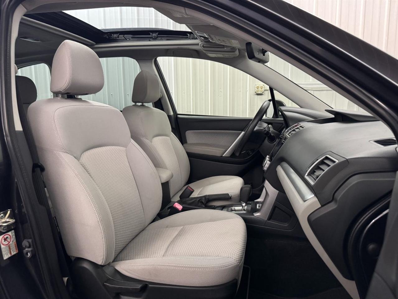 Subaru Forester photo 11