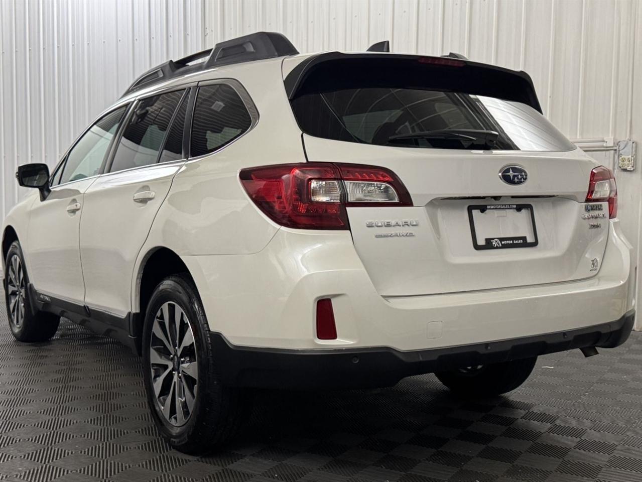 Subaru Outback  2017