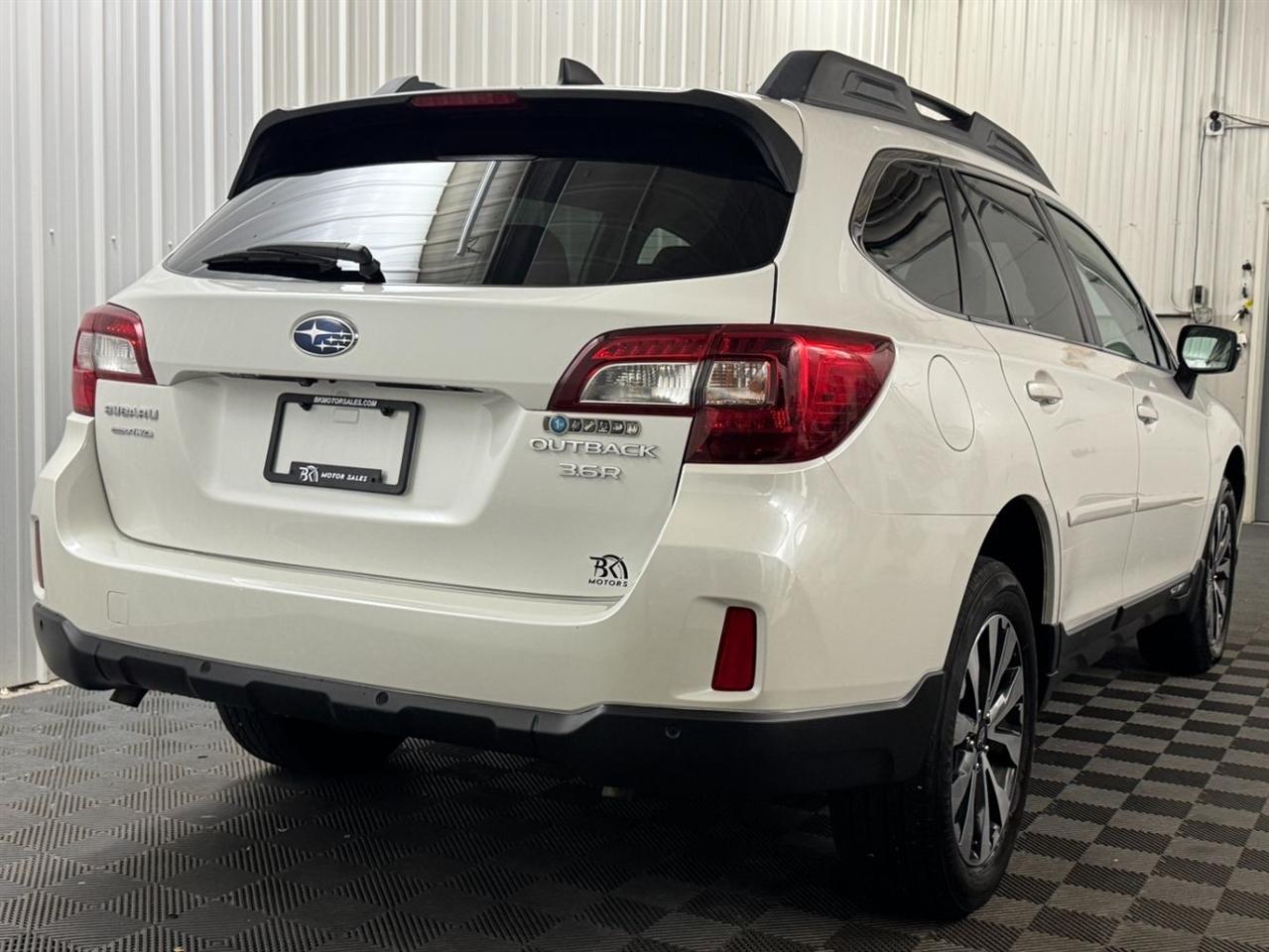 Subaru Outback  2017