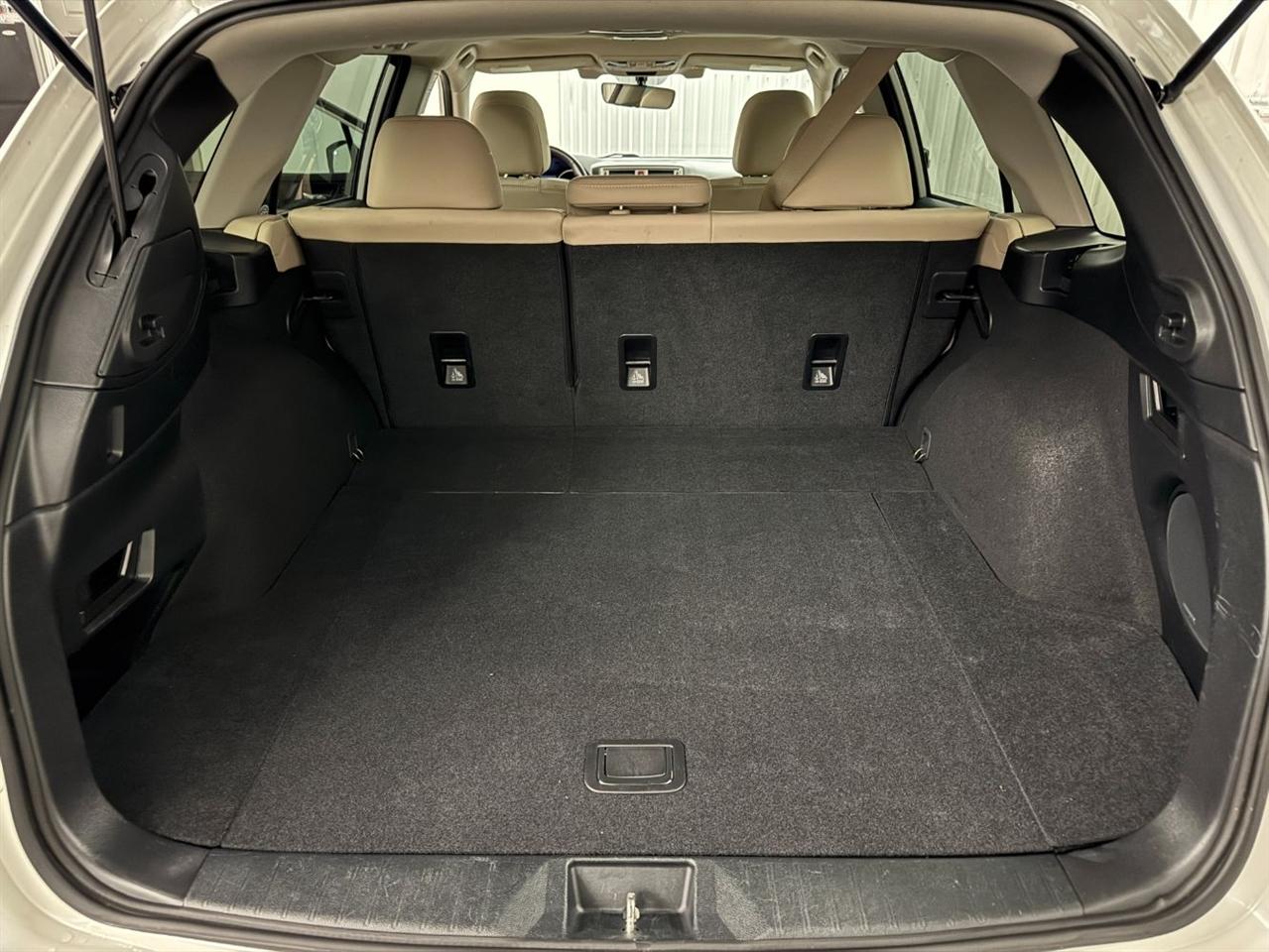 Subaru Outback  2017