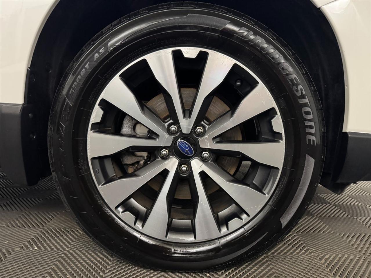 Subaru Outback  2017