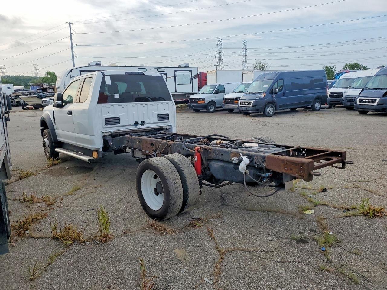Ford F-550 SuperCab DRW 4WD 2017