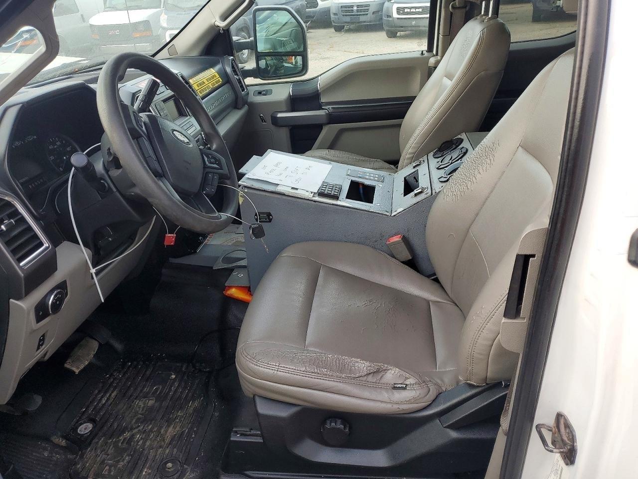 Ford F-550 SuperCab DRW 4WD 2017
