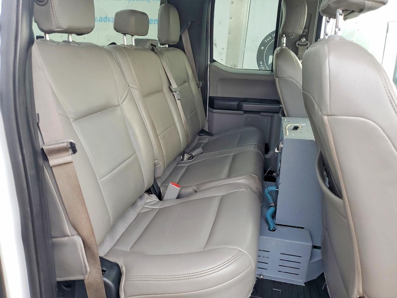 Ford F-550 SuperCab DRW 4WD 2017