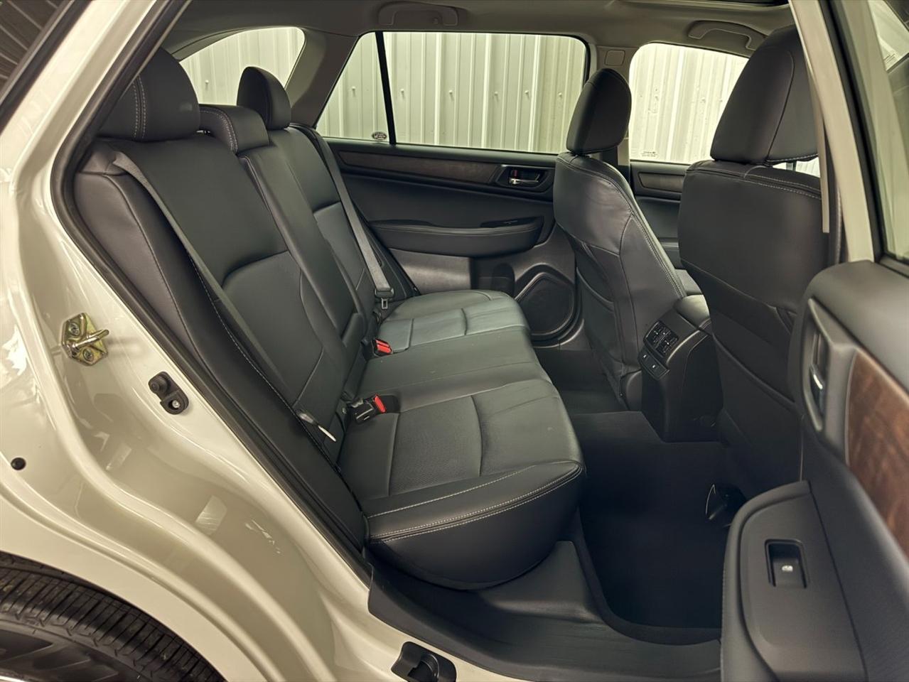 Subaru Outback 2.5i Limited 2017