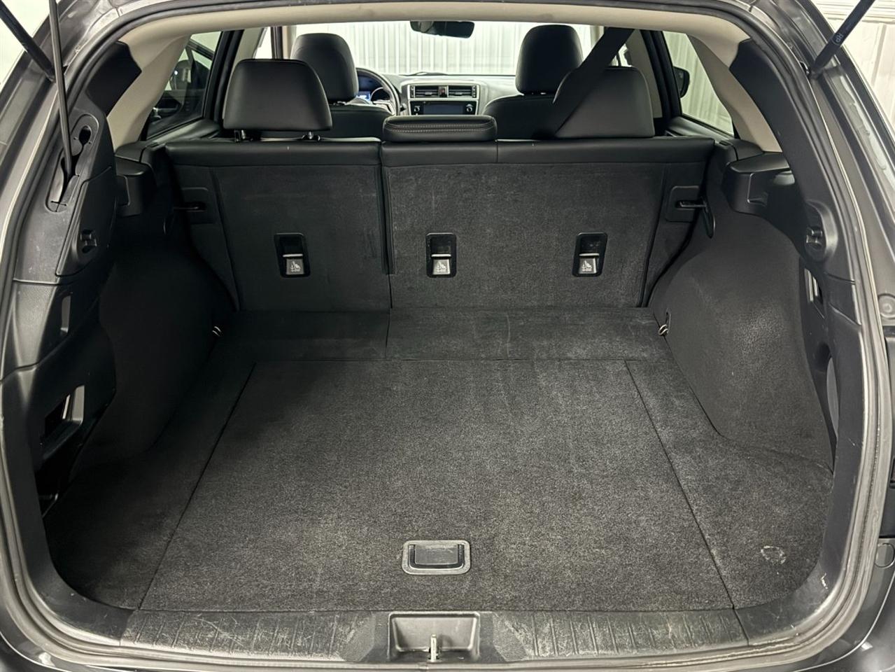 Subaru Outback  2018