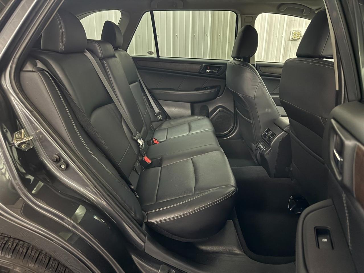 Subaru Outback  2018