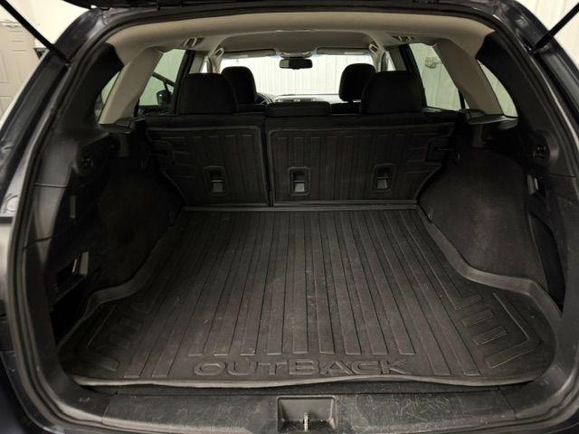 Subaru Outback  2016